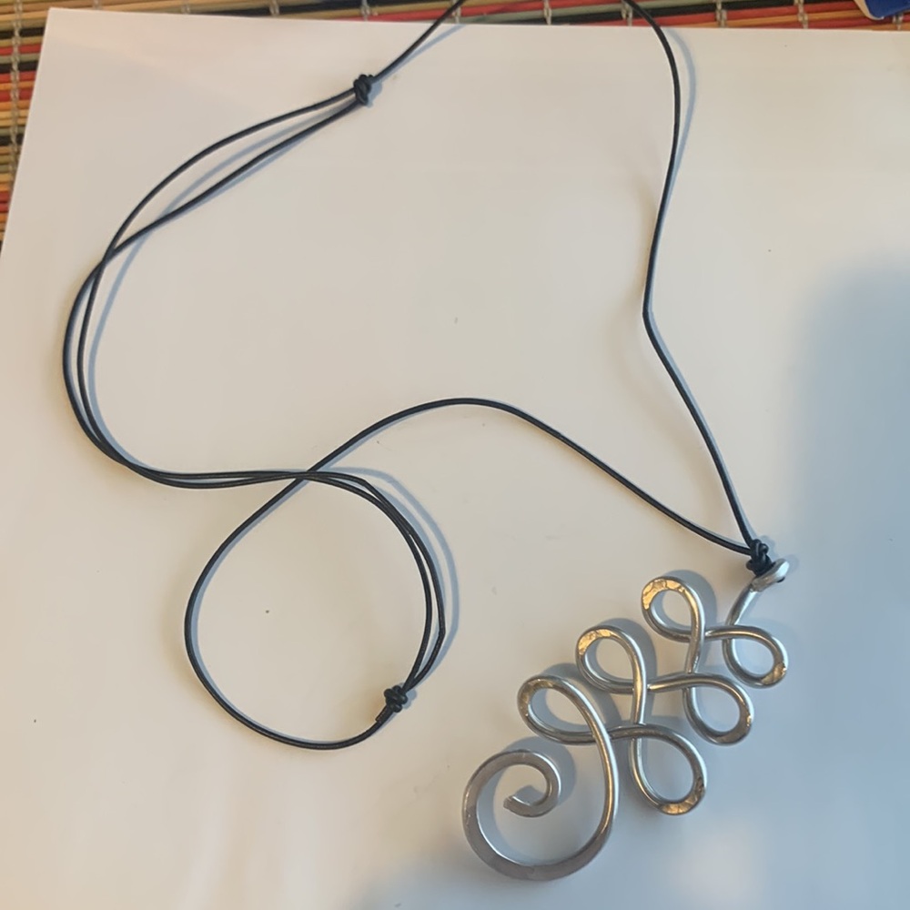 Silver Swirl Necklace